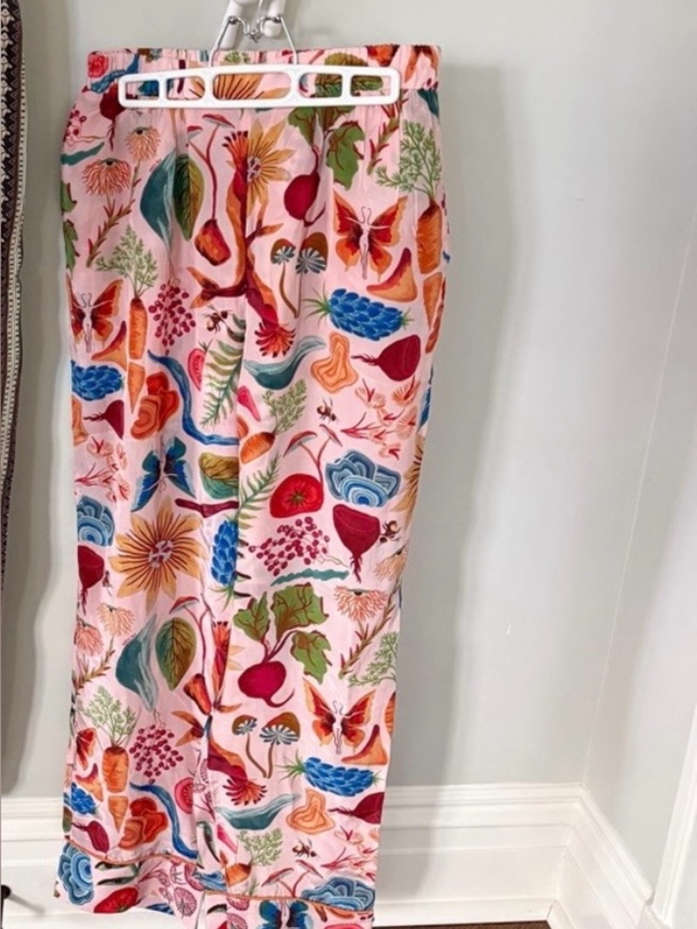 FARM Rio Multicolor FLORAL Tropical Print Wide-Leg Trouser - Picture 5 of 7